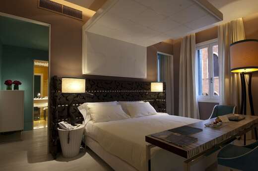 Een foto van Sina Centurion Palace