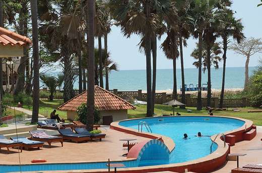 Lemon Creek Hotel Resort