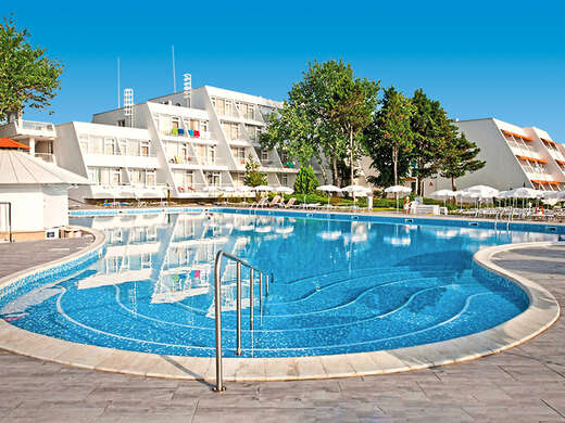 AluaSun Helios Beach