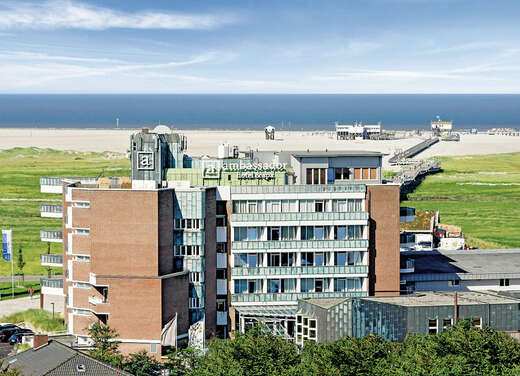 Ambassador Hotel & Spa