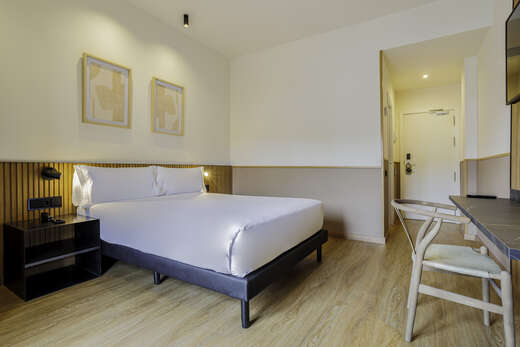 Hotel Acta Madfor
