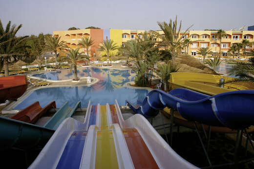 Een foto van het zwembad bij Caribbean World Djerba