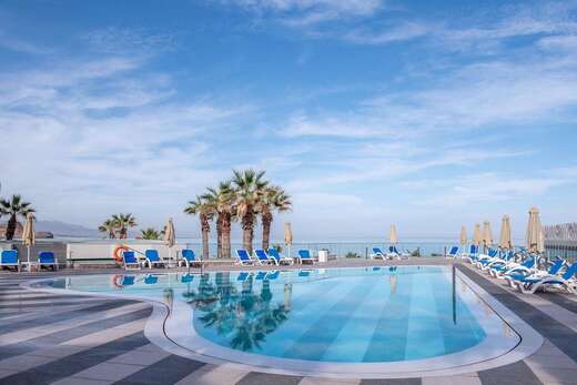 Arina Beach Resort