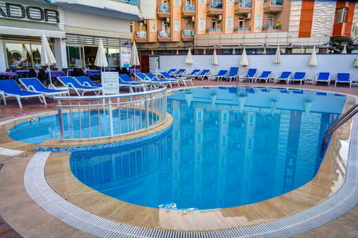 Parador Beach Hotel