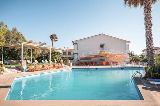Hydrele Beach Hotel