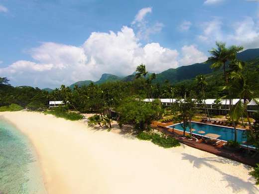 Een foto van het strand bij Avani Seychelles Barbarons Resort & Spa