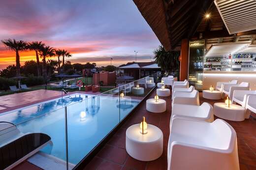 Novo Resort