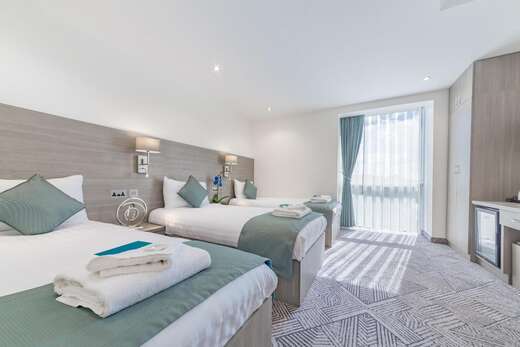 Een foto van The Lion & Key Hotel