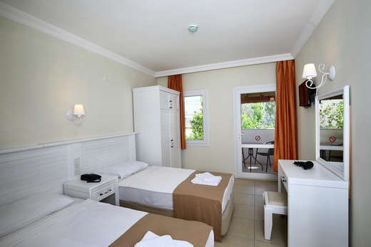 Een foto van Summer Garden Suites & Beach Hotel