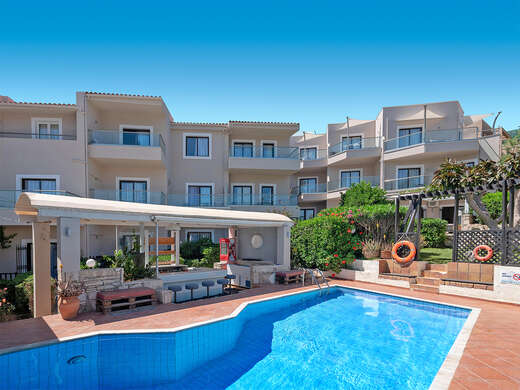 Eva Mare Hotel & Suites