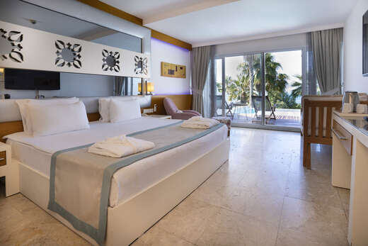 Een foto van Flora Garden Beach Hotel