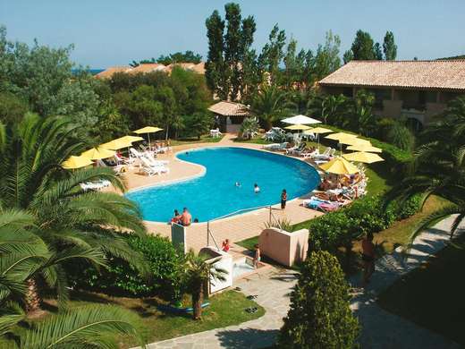 Een foto van het zwembad bij Residence Club Odalys Sognu di Mare
