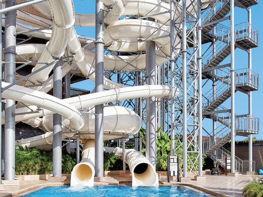 Een foto van het zwembad bij Maxx Royal Kemer Resort