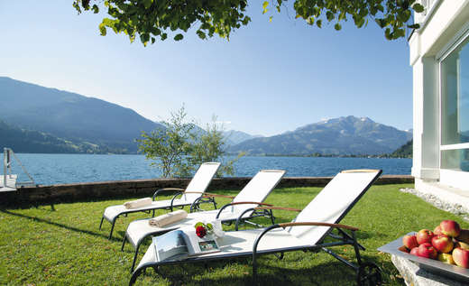 Een foto van de buitenkant van Grand Hotel Zell am See