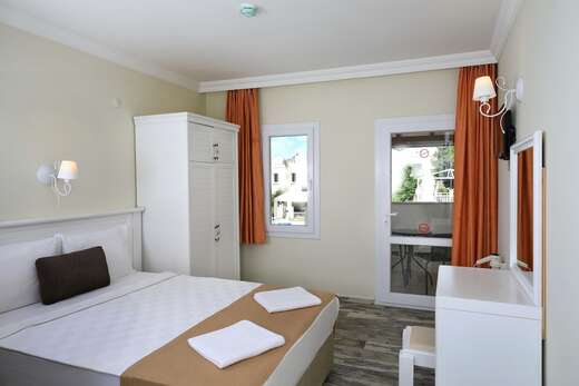 Een foto van Summer Garden Suites & Beach Hotel