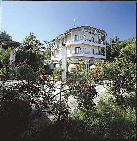 Hotel Lido La Perla Nera