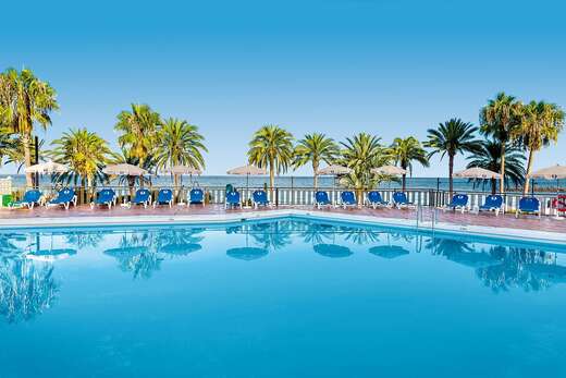 Ein Foto vom Pool im Hotel Sol Tenerife