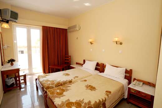 Paritsa Hotel