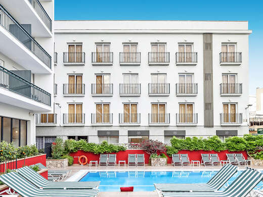 Aqua Hotel Bertran