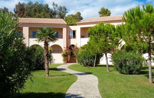 Een foto van de buitenkant van Residence Club Odalys Sognu di Mare