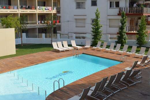 Ein Foto vom Pool im Alegria Sun Village
