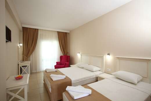 Een foto van Summer Garden Suites & Beach Hotel