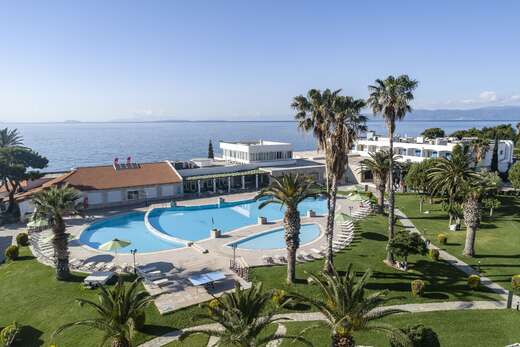 Kinetta Beach Resort & Spa