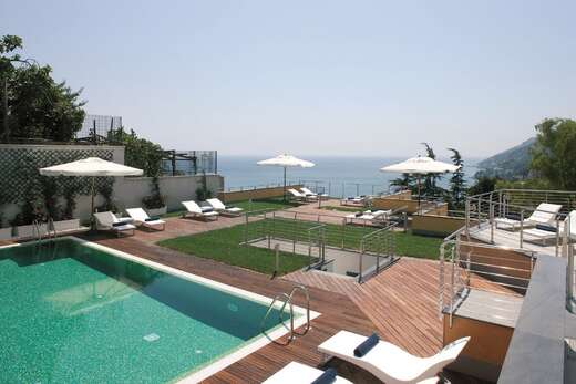 Paradiso Relais Hotel