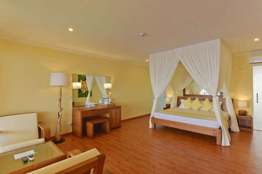 Ein Foto Dreamland The Unique Sea & Lake Resort