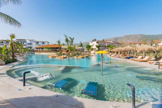 Letsos Hotel