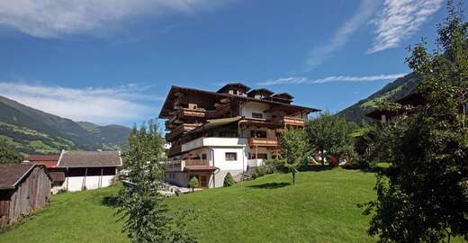 Hotel Eckartauerhof