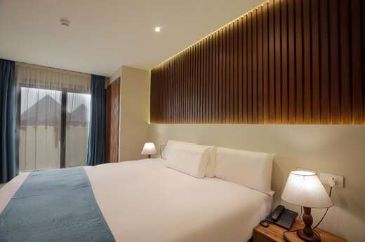 Een foto van Pyramid Front Hotel