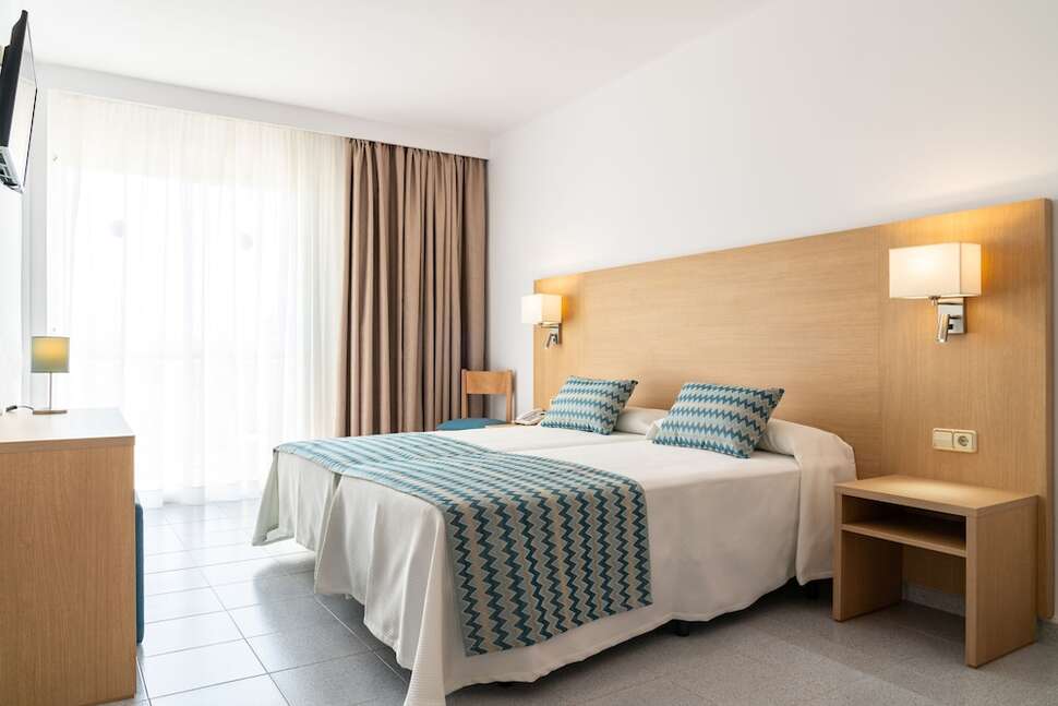 Ein Foto Hotel Riutort