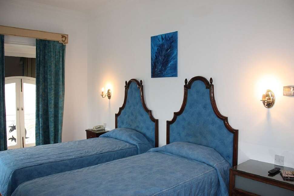 Een foto van Castille Hotel