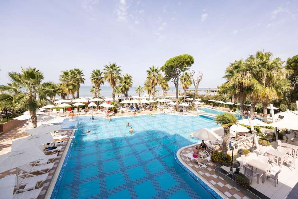 Ein Foto Fafa Premium Hotel