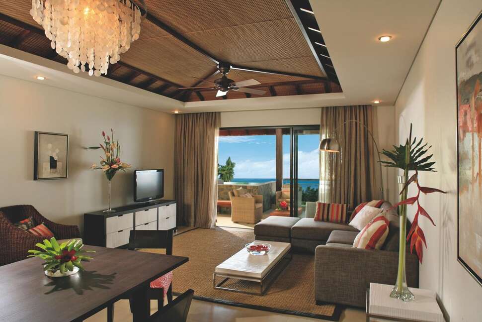 Ein Foto The Bay Club at Anahita