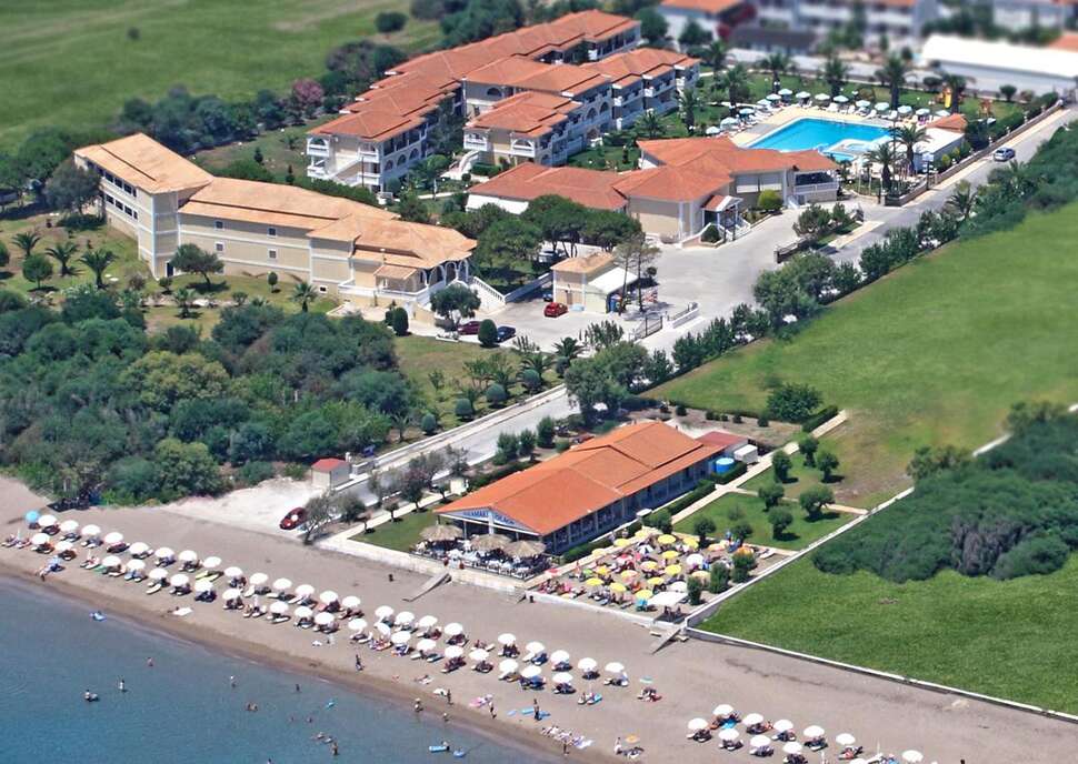 Een foto van een overzicht van Golden Sun Hotel