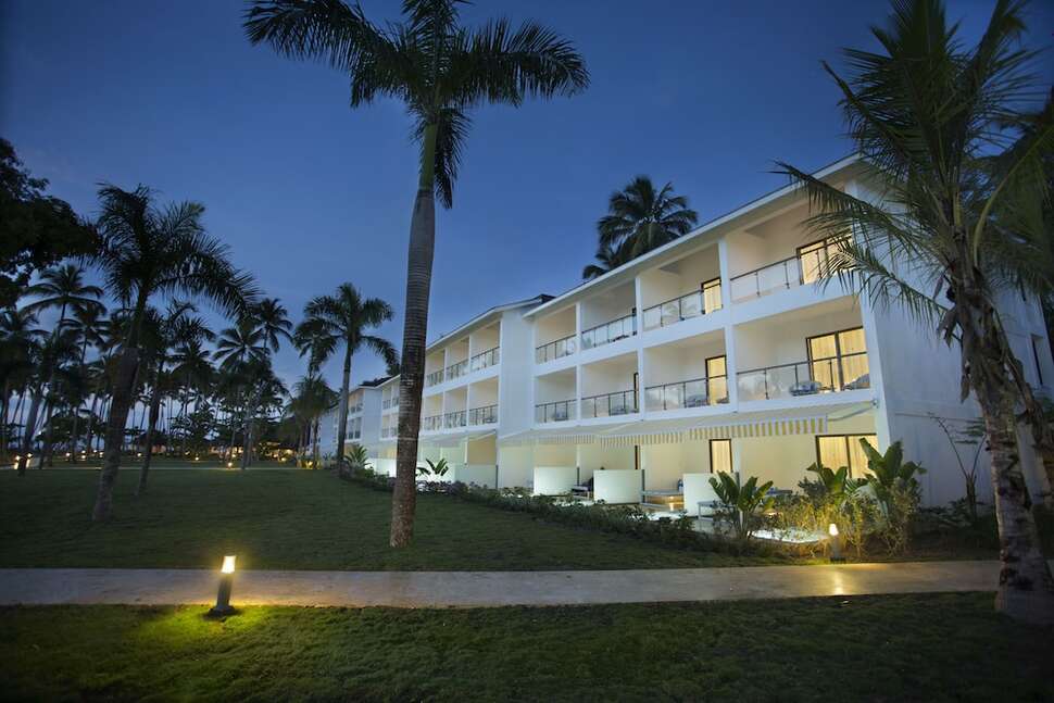 Een foto van de buitenkant van Viva Wyndham V Samana