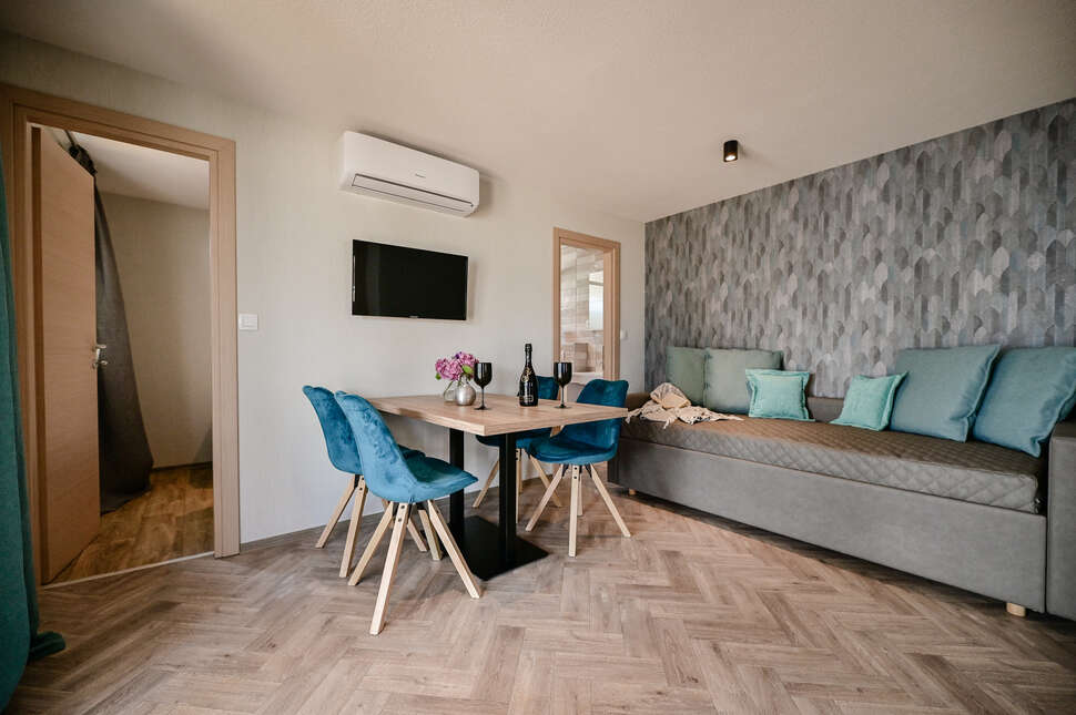 Ein Foto Mobile Homes Krk Silo