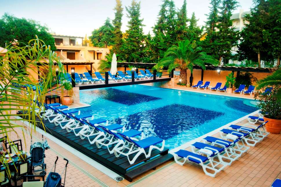Ein Foto von einer Übersicht des Hotel Balaia Mar