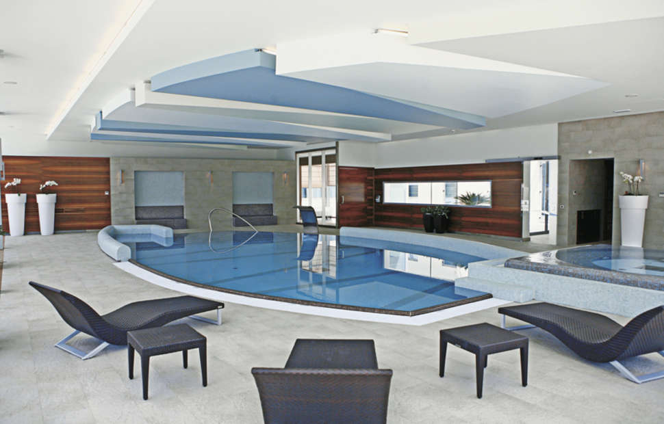 Een foto van het zwembad bij Bluesun Hotel Elaphusa