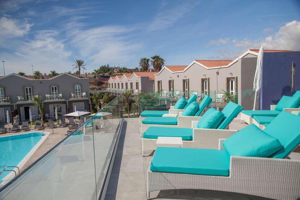 Een foto van het terras bij Hotel Livvo Los Calderones
