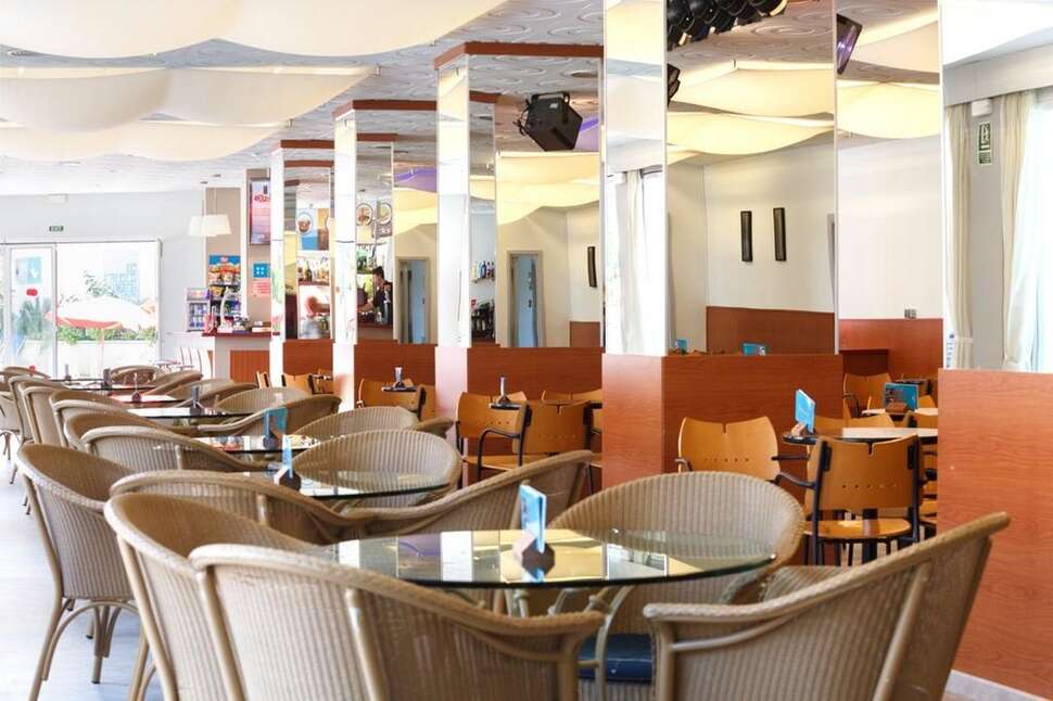 Ein Foto Hotel Oasis Park Splash