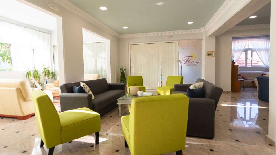 Een foto van het interieur van Fantasy Hotel