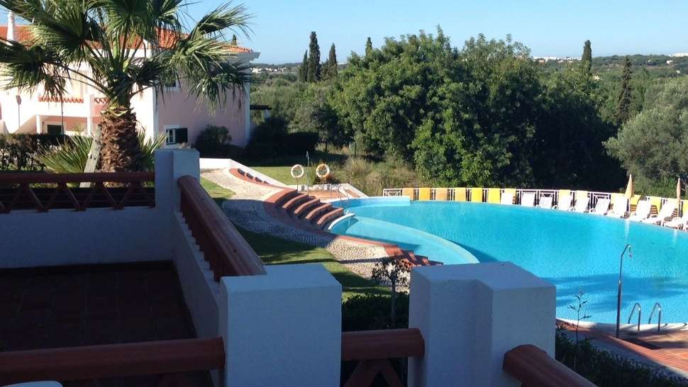Een foto van het zwembad bij Longevity Cegonha Country Club