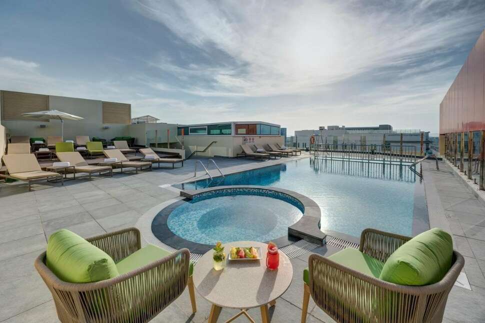 Een foto van Al Khoory Courtyard Hotel