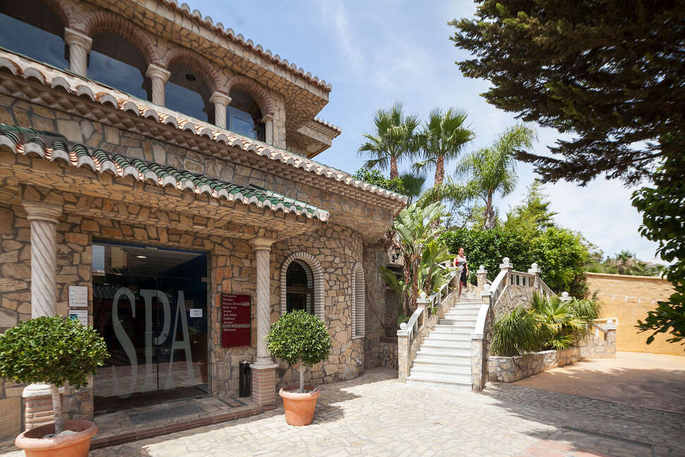 Ein Foto Aparthotel Best Alcazar