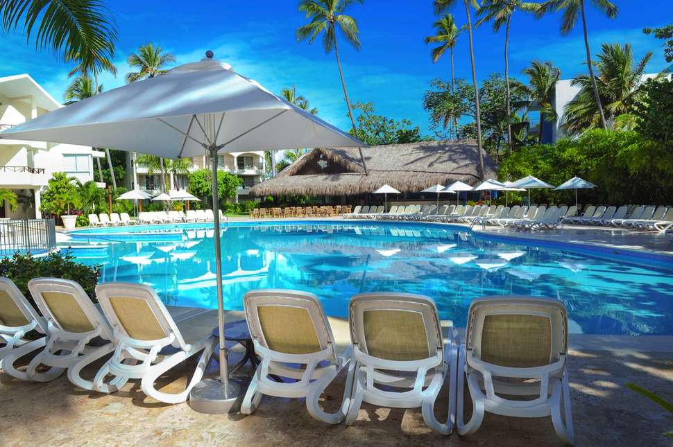 Een foto van het zwembad bij Impressive Resort & Spa