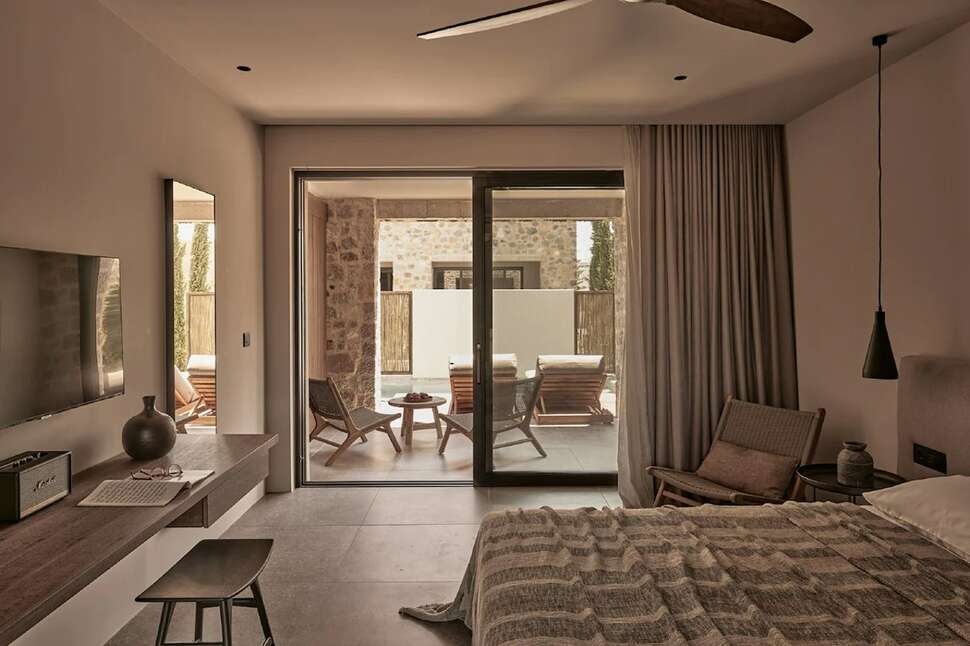 Een foto van Theros All Suite Hotel