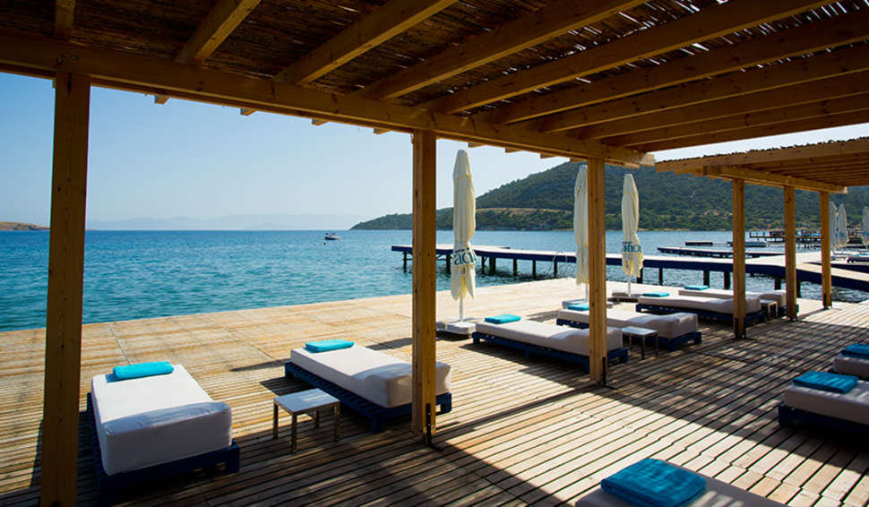 Ein Foto von der Terrasse im The Marmara Bodrum